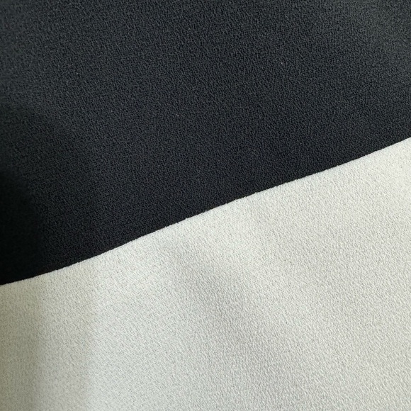 Laundry by Shelli Segal Dress - Picture 3 of 4